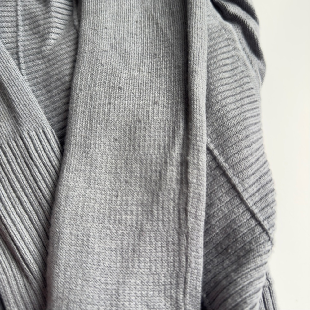 Lululemon Transformation Wrap Sweater Gray Size 2 - Picture 3 of 5